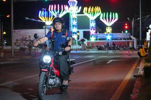 BIB: 
                            <button type="button" onclick="openModal(24429694)" class="btn btn-primary btn-sm float-right btn-popup" data-toggle="modal" data-target=".modal-high-quality">
                        <i class="fas fa-shopping-cart"></i> Add to Cart
                    </button>
                                            <button type="button" onclick="isThisMe(24429694, true)" class="btn btn-success btn-sm float-right btn-popup btn-isme hidden" data-toggle="tooltip" data-placement="bottom" title="นี่คือรูปของคุณใช่ไหม คลิกที่นี่เพื่อเอาเข้าอัลบั้ม">
                        <i class="fas fa-plus"></i> Add to album
                    </button>
                    <button type="button" onclick="isThisMe(24429694, false)" class="btn btn-warning btn-sm float-right btn-popup btn-isnotme hidden">
                        <i class="fas fa-ban"></i> Remove from album
                    </button>